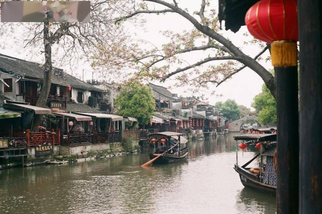 对于 30+ 的职场女性来说，是选择生娃还是升职？游戏画面